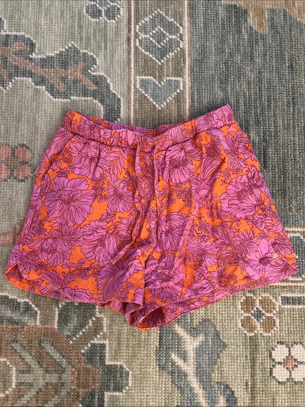 Universal Thread Floral Pull-On Shorts – Size Small